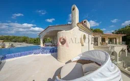 Villa in Costa de la Calma - V-Calma-158_5_Building view from pool terrace