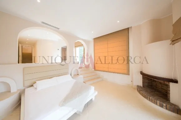 Villa in Costa de la Calma - V-Calma-158_13_Bedroom with fireplace