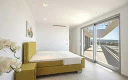 Villa in Nova Santa Ponsa - Master bed2