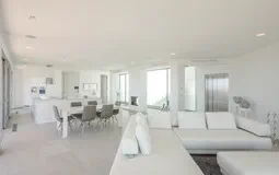Villa in Nova Santa Ponsa - Living dining and kitchen2