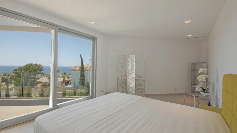 Villa in Nova Santa Ponsa - Master bed