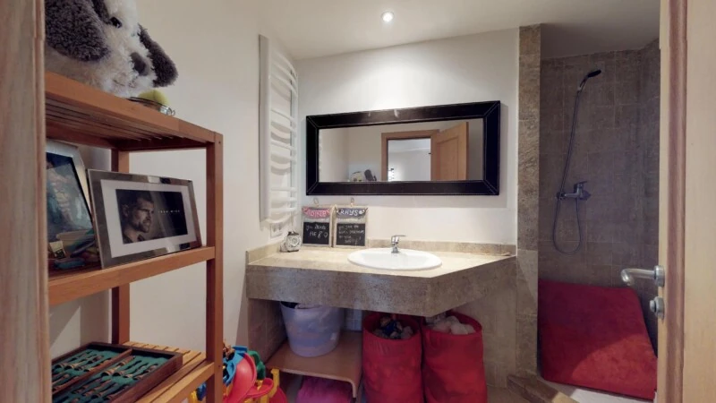 Apartment Duplex in Nova Santa Ponsa - Guest Shower room