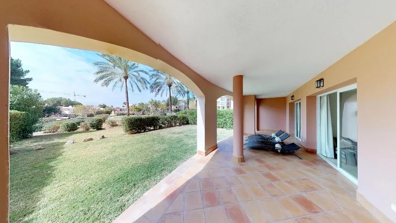 Garden Apartment in Nova Santa Ponsa - Covered Terrace with Sunny Garden