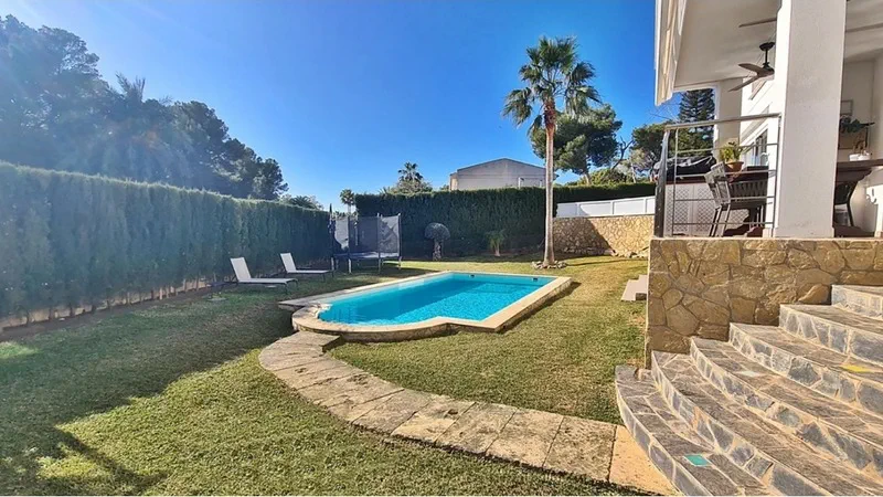 Villa in Costa de la Calma - Captura2