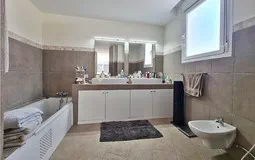 Villa in Costa de la Calma - Captura9