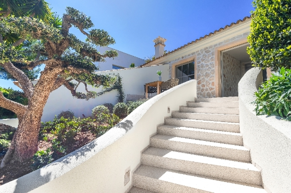 Villa in Nova Santa Ponsa - V-Ponsa-524_15_Staircase