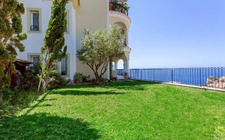 Garden Apartment in Puerto Andratx - Sea Views