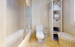 Apartment in Port Adriano - Emma-Pav-Bathroom 1