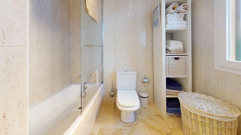 Apartment in Port Adriano - Emma-Pav-Bathroom 1