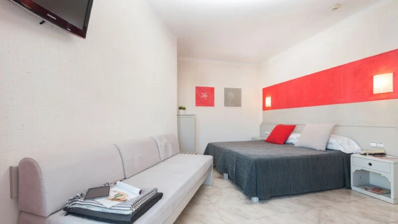 Hotel *** in Santa Ponsa - PlayasDR-images-20