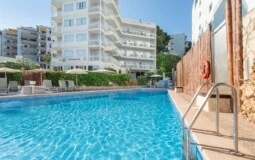 Hotel *** in Santa Ponsa - PlayasDR-images-2