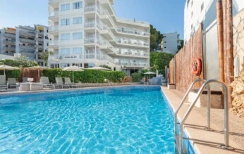 Hotel *** in Santa Ponsa - PlayasDR-images-2