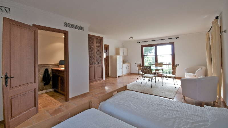 Villa in Nova Santa Ponsa - En suite bedroom - Guest Apt