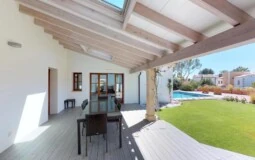Villa in Nova Santa Ponsa - Outdoor Dining with Pool