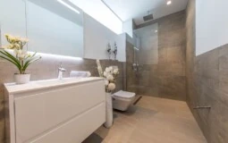 Villa in Nova Santa Ponsa - BATHROOM