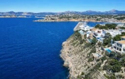 Villa in El Toro - Port Adriano - ChatGPT Image Mar 2, 2026, 03_12_41 PM