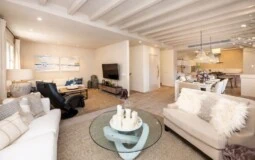 Semi-Detached in Sindicato - ChatGPT Image Mar 18, 2026, 05_23_39 PM