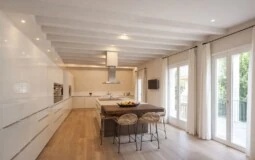 Semi-Detached in Sindicato - ChatGPT Image Mar 20, 2026, 06_06_33 PM
