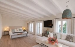 Semi-Detached in Sindicato - ChatGPT Image Mar 20, 2026, 06_18_49 PM