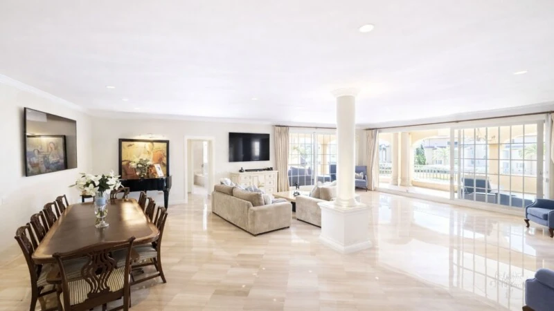 Apartment in Costa D´en Blanes - ChatGPT Image Apr 1, 2026, 04_24_19 PM