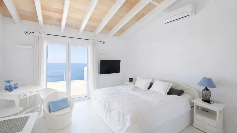 Villa in Puerto Andratx - Mediterranean bedroom with sea view