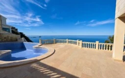 Detached Villa in El Toro - Port Adriano - ChatGPT Image Jul 8, 2026, 11_07_41 AM