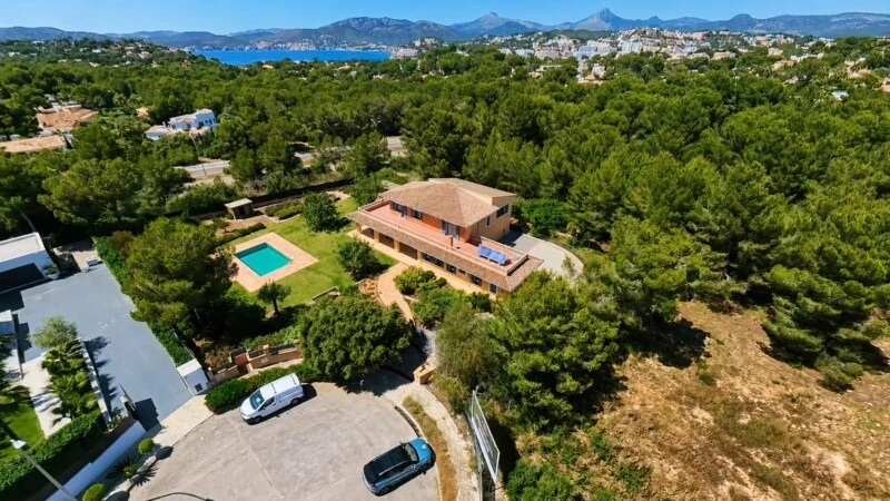 Villa in Nova Santa Ponsa - ChatGPT Image May 26, 2026, 04_02_51 PM