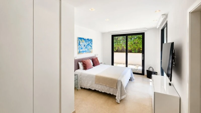 Villa in Nova Santa Ponsa - ChatGPT Image Jun 3, 2026, 09_38_30 AM