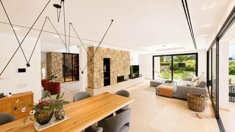 Villa in Nova Santa Ponsa - ChatGPT Image Jun 3, 2026, 09_44_27 AM