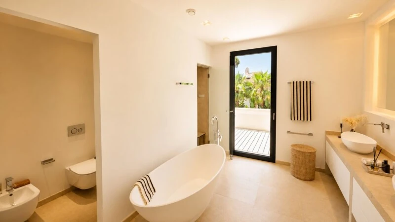 Villa in Nova Santa Ponsa - ChatGPT Image Jun 3, 2026, 09_59_12 AM