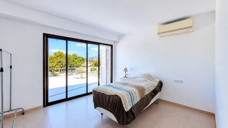 Villa in Nova Santa Ponsa - ChatGPT Image Jul 7, 2026, 10_49_29 AM